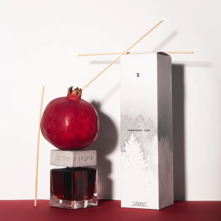 Home fragrance | POMEGRANATE + WOOD